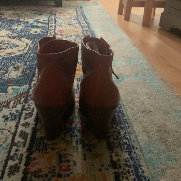 A Lot Size 10 shoes - Picture 11 of 15